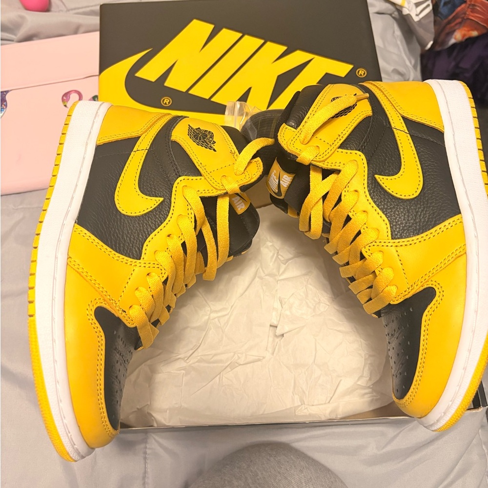 Nike High-Top Sneakers Yellow Black Air Jordan Style